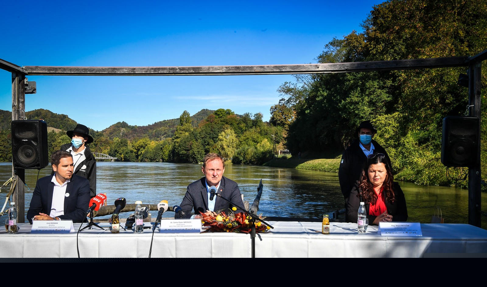 Govorniki Uroš Rozman dr Samo Peter Medved mag Mojca Metličar Foto Marko Pigac MP produkcija 1